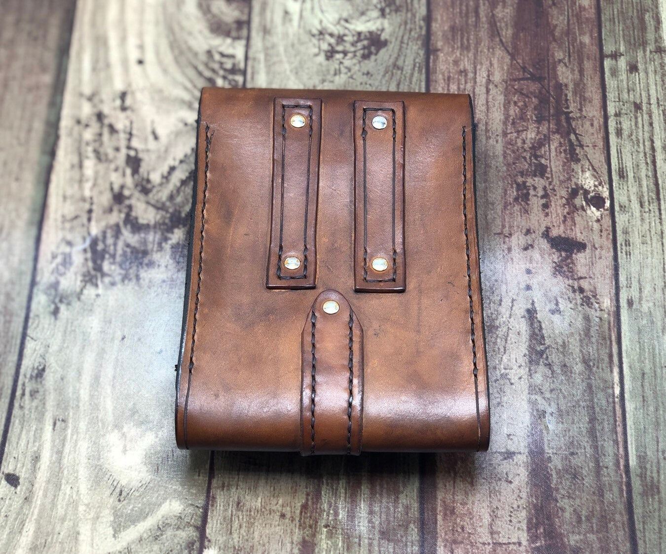 Custom leather belt outlet pouch